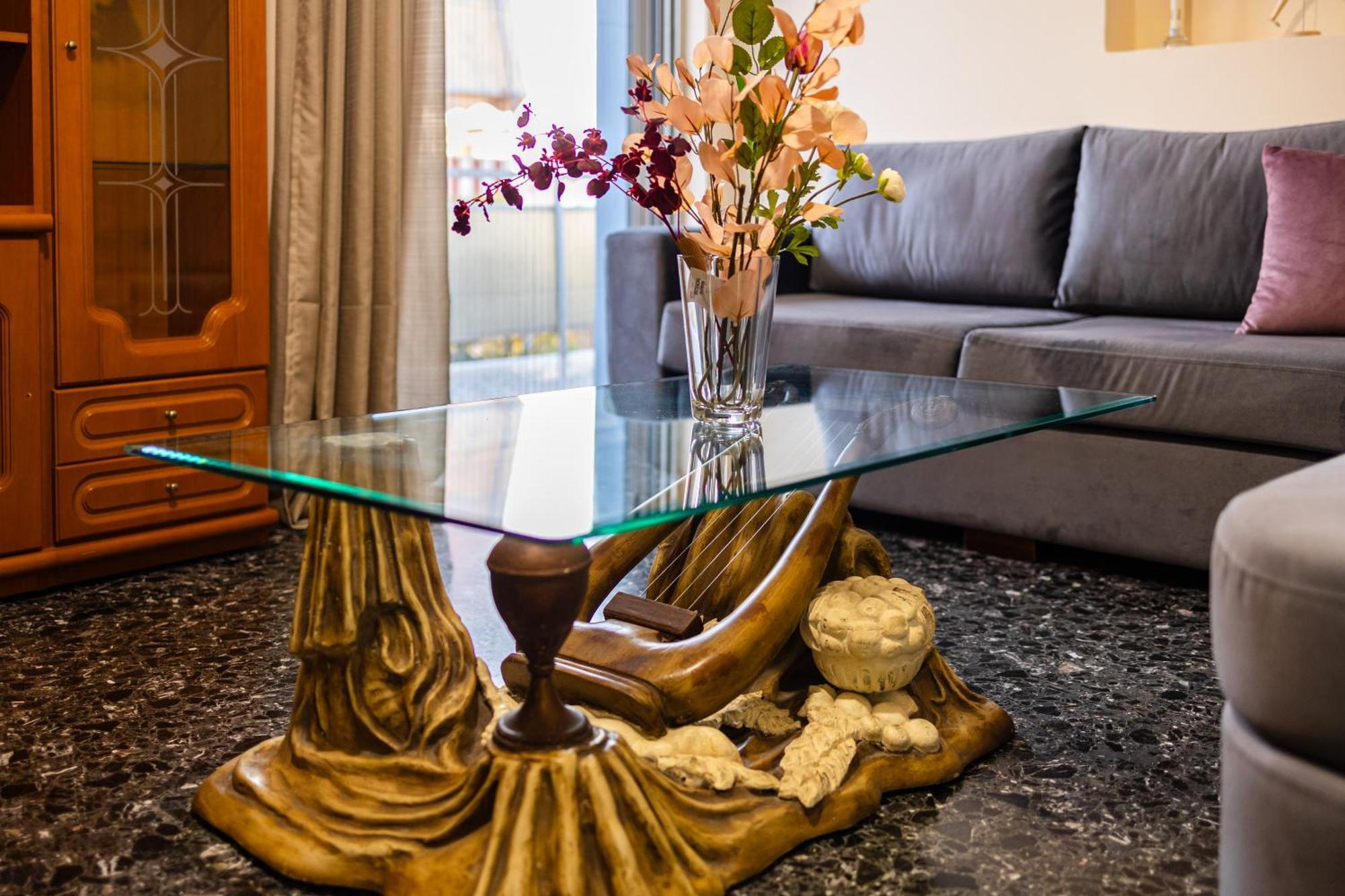 Avia Seaview Getaway - Konstantina'S Hidden Haven Villa Kalamata Exterior foto